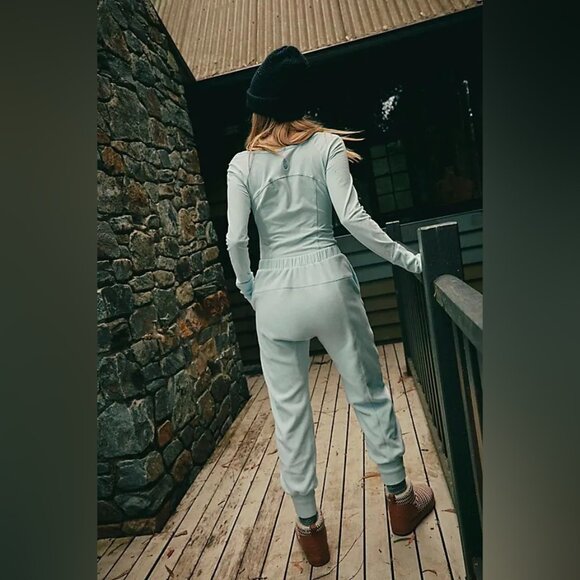 Free People Movement Make It Count Onesie NWOT - Picture 2 of 9